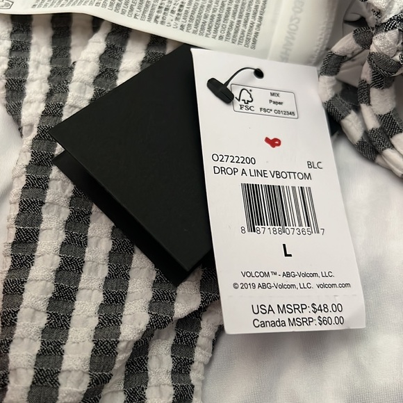 NWT: Volcom - DROP A LINE V BIKINI BOTTOM - BLACK COMBO Sz: L - Picture 5 of 5